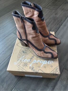 Free People Winding Road Boots - Size EU 39 (US Size 8.5/9)